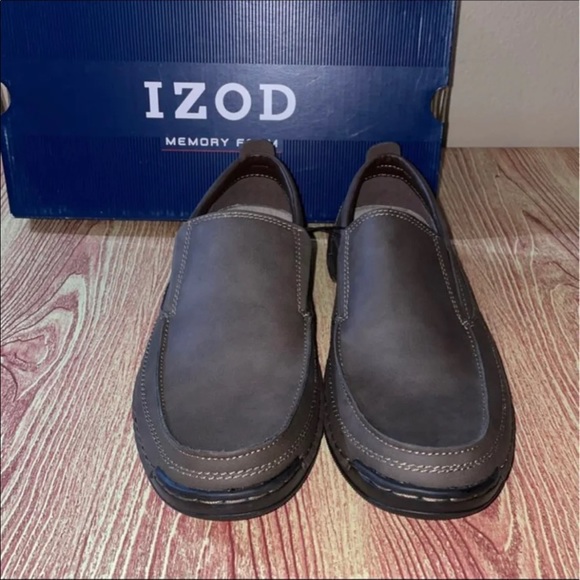 New IZOD Memory Foam Thomas Loafers